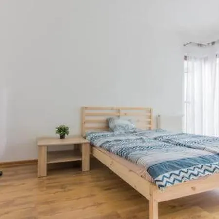 Comfy And Bright - Old Town Apartament